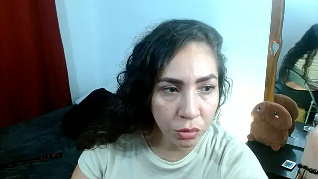 naihroby online show from March 8, 2025, 4:23 am