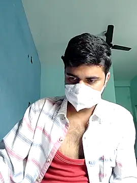 Snapshot of Ishan003 chatting on June 9, 2026, 6:14 am Ishan003 online show from June 9, 2026, 6:14 am