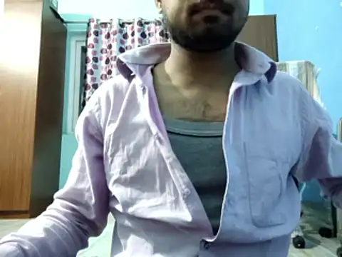 Ishan003 online show from January 17, 2026, 2:09 pm