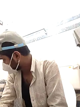 Ishan003 online show from February 4, 2026, 1:22 am