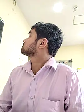 Ishan003 online show from April 7, 2026, 5:09 am