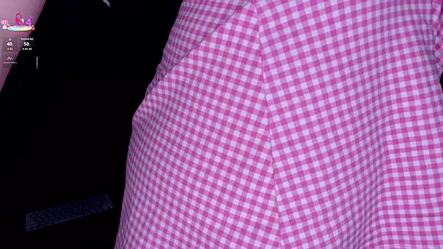 Scarlettredff online show from April 25, 2026, 3:31 am