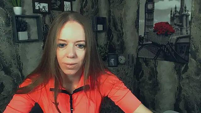 GloriaSi  online show from August 2, 2026, 4:00 am