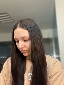 LexyBank online show from March 13, 2025, 7:20 am