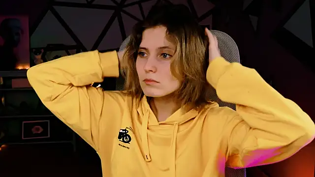 LolaAsmus online show from February 28, 2025, 1:25 pm