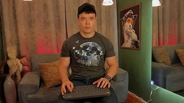 Jake Tylerr  online show from June 29, 2026, 7:13 pm