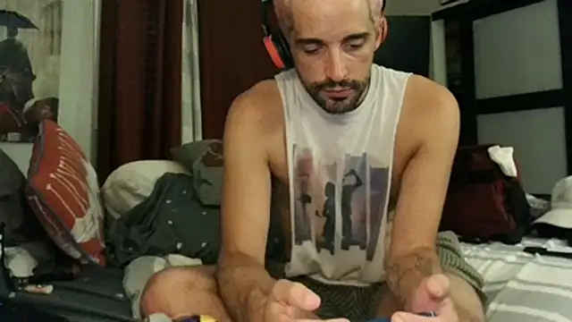 SirCharlesXXX online show from October 17, 2025, 10:22 pm