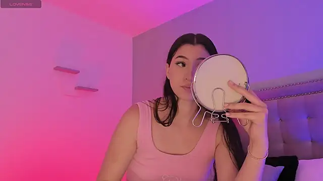 MilaHal  online show from September 30, 2025, 2:45 pm