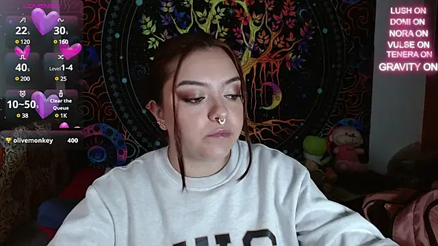 charlott 3 online show from March 17, 2025, 5:16 pm