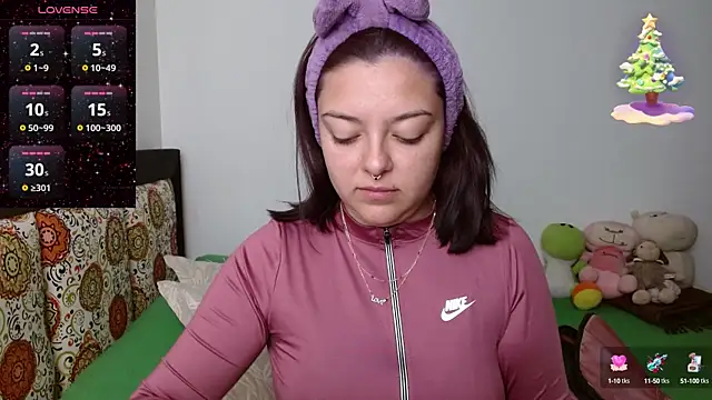 charlott 3 online show from December 24, 2024, 4:51 pm