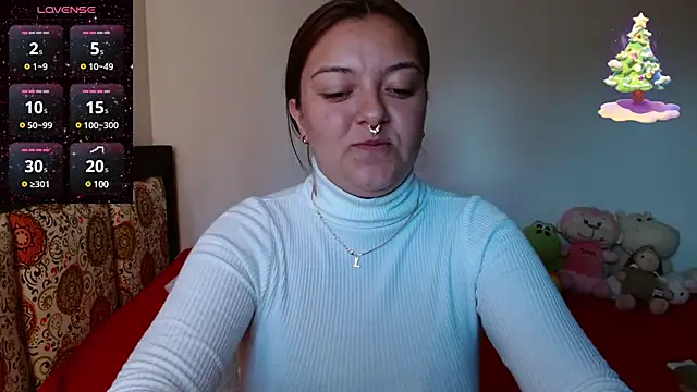 charlott 3 online show from January 21, 2025, 8:43 pm