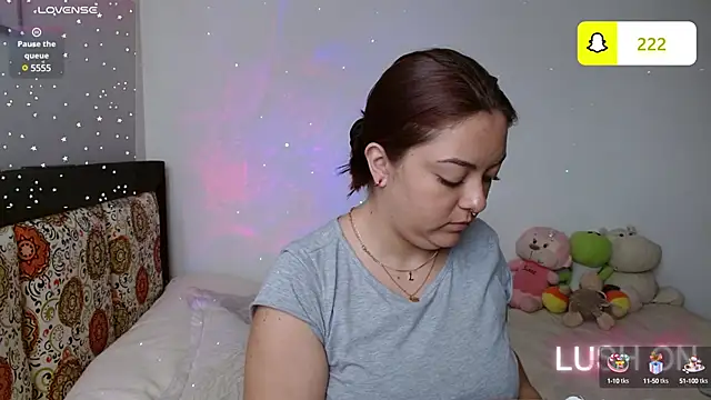 charlott 3 online show from January 27, 2025, 5:58 pm