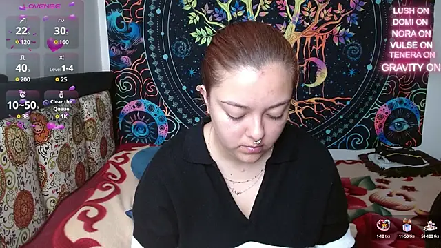 charlott 3 online show from March 10, 2025, 4:25 pm