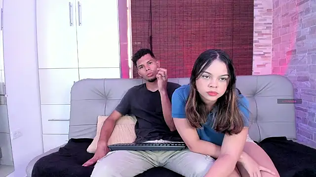 miaa lux online show from March 4, 2025, 7:01 pm