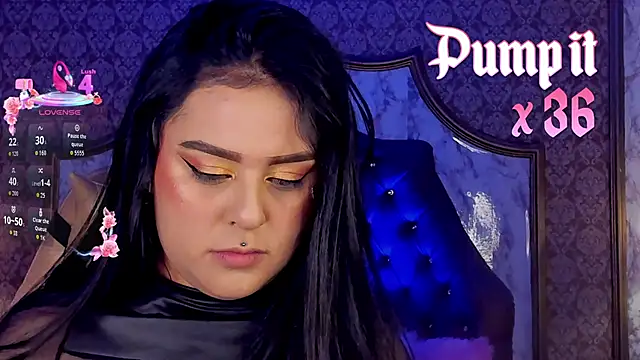 Snapshot of SoffiQueen chatting on February 20, 2026, 2:52 pm SoffiQueen online show from February 20, 2026, 2:52 pm