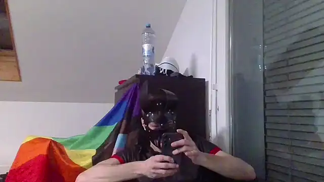 Snapshot of Angelbunn chatting on December 31, 2024, 1:26 am Angelbunn online show from December 31, 2024, 1:26 am