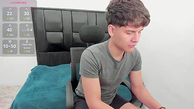 Javierdisousa online show from January 17, 2026, 9:07 pm