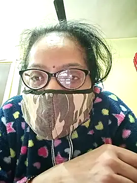 Snapshot of heenage chatting on February 4, 2026, 4:40 am heenage online show from February 4, 2026, 4:40 am