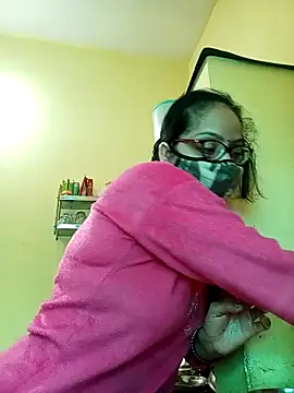 Snapshot of heenage chatting on February 3, 2026, 5:38 am heenage online show from February 3, 2026, 5:38 am