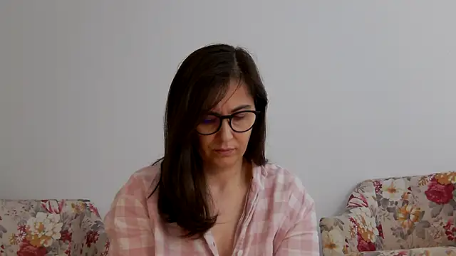 SophieeRain online show from October 17, 2025, 8:39 am