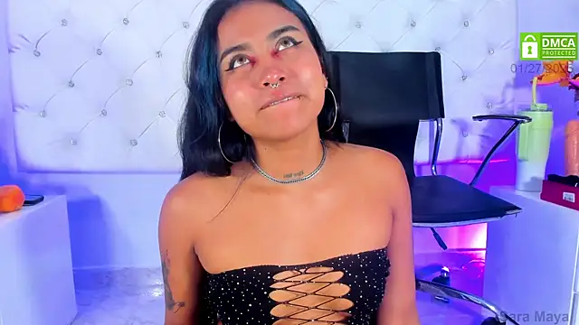  SaraMaya online show from January 27, 2025, 3:07 pm