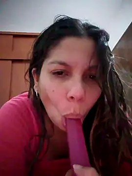 Carliina Soussa online show from October 16, 2025, 11:13 pm