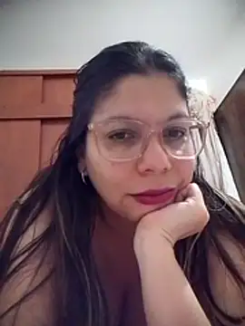 Carliina Soussa online show from June 24, 2026, 11:35 pm