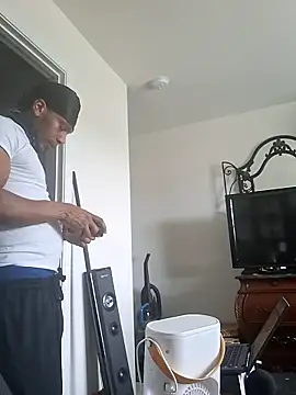 bigboytoy912 online show from April 26, 2026, 7:44 pm