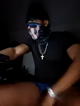 bigboytoy912 online show from April 14, 2026, 3:00 am