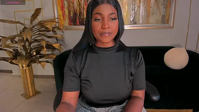 SavannahStorm online show from October 29, 2025, 2:49 pm