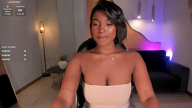 SavannahStorm online show from March 14, 2025, 4:19 pm