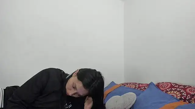 Nathaly love96 online show from March 6, 2025, 8:37 pm