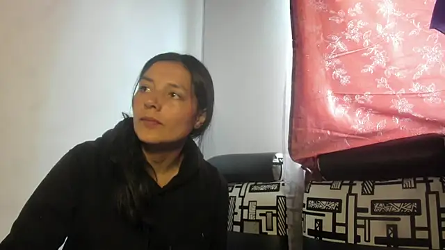 Snapshot of Nathaly_love96 chatting on June 24, 2026, 7:44 pm Nathaly love96 online show from June 24, 2026, 7:44 pm