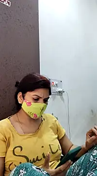 Snapshot of illay_love chatting on March 20, 2025, 5:46 am illay love online show from March 20, 2025, 5:46 am