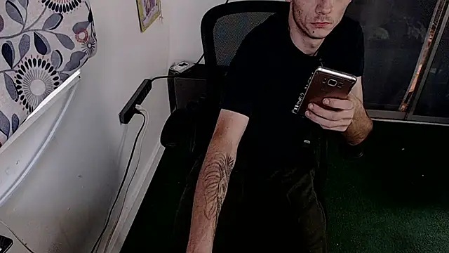 MrKingDick607 online show from July 13, 2026, 2:16 pm