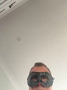 Snapshot of maturemale2024 chatting on November 1, 2025, 7:57 am maturemale2024 online show from November 1, 2025, 7:57 am