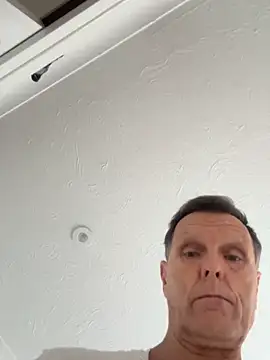 maturemale2024 online show from February 11, 2026, 8:36 am