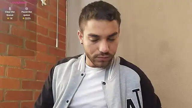 Leandro valenzuela online show from March 26, 2026, 3:54 pm