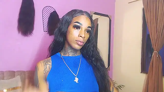 Snapshot of badgirls_cx chatting on September 15, 2025, 10:10 pm badgirls cx online show from September 15, 2025, 10:10 pm