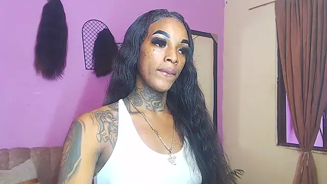 Snapshot of badgirls_cx chatting on September 18, 2025, 4:10 pm badgirls cx online show from September 18, 2025, 4:10 pm