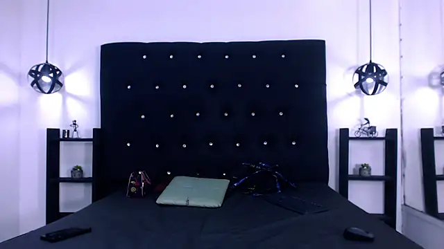 AlissonSpears online show from November 21, 2025, 4:33 am