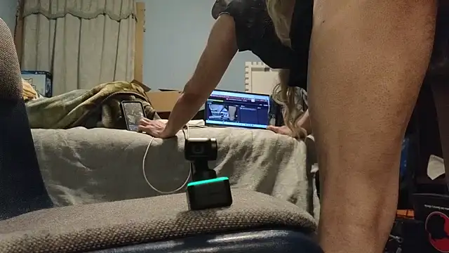 Sandrasaa online show from January 9, 2026, 11:39 am