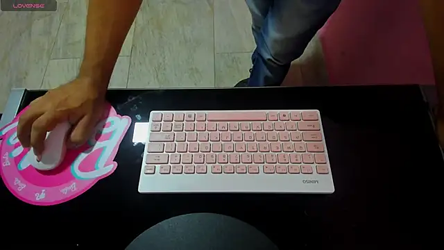 Jhonatan Morales S online show from March 5, 2026, 9:22 pm