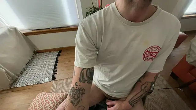 RuffClvb online show from February 4, 2026, 9:43 pm