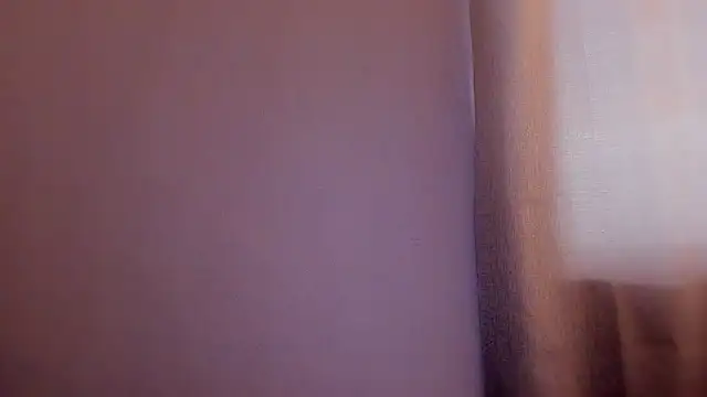 Snapshot of Charlee_pink chatting on February 19, 2026, 4:15 pm Charlee pink online show from February 19, 2026, 4:15 pm