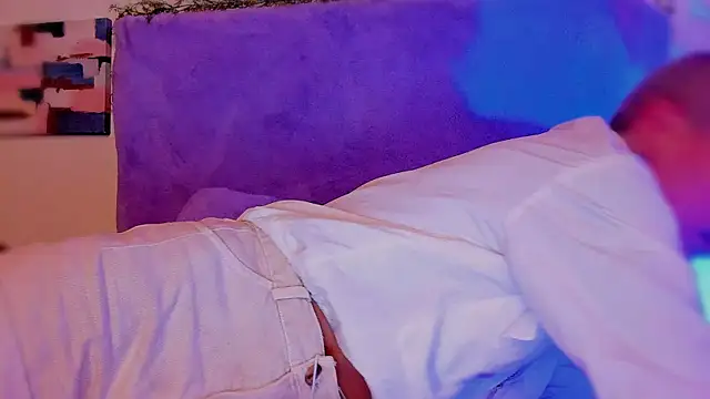 Snapshot of Charlee_pink chatting on January 9, 2026, 7:54 pm Charlee pink online show from January 9, 2026, 7:54 pm