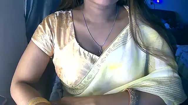 Cute-Tara online show from November 23, 2025, 2:16 pm