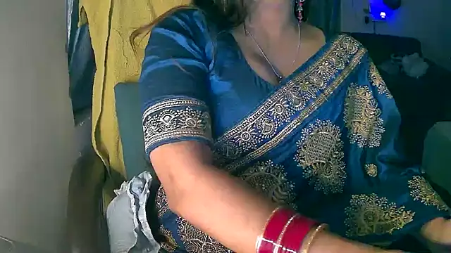 Cute-Tara online show from November 22, 2025, 11:47 pm