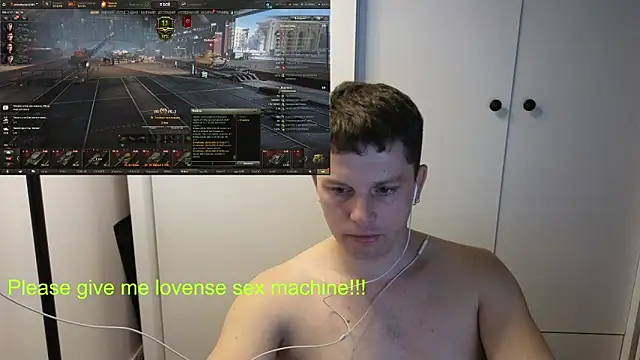 Snapshot of BigL0ve chatting on February 10, 2026, 3:44 pm BigL0ve online show from February 10, 2026, 3:44 pm