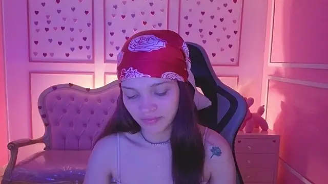 Snapshot of ailen_t chatting on October 15, 2025, 2:43 am ailen t online show from October 15, 2025, 2:43 am